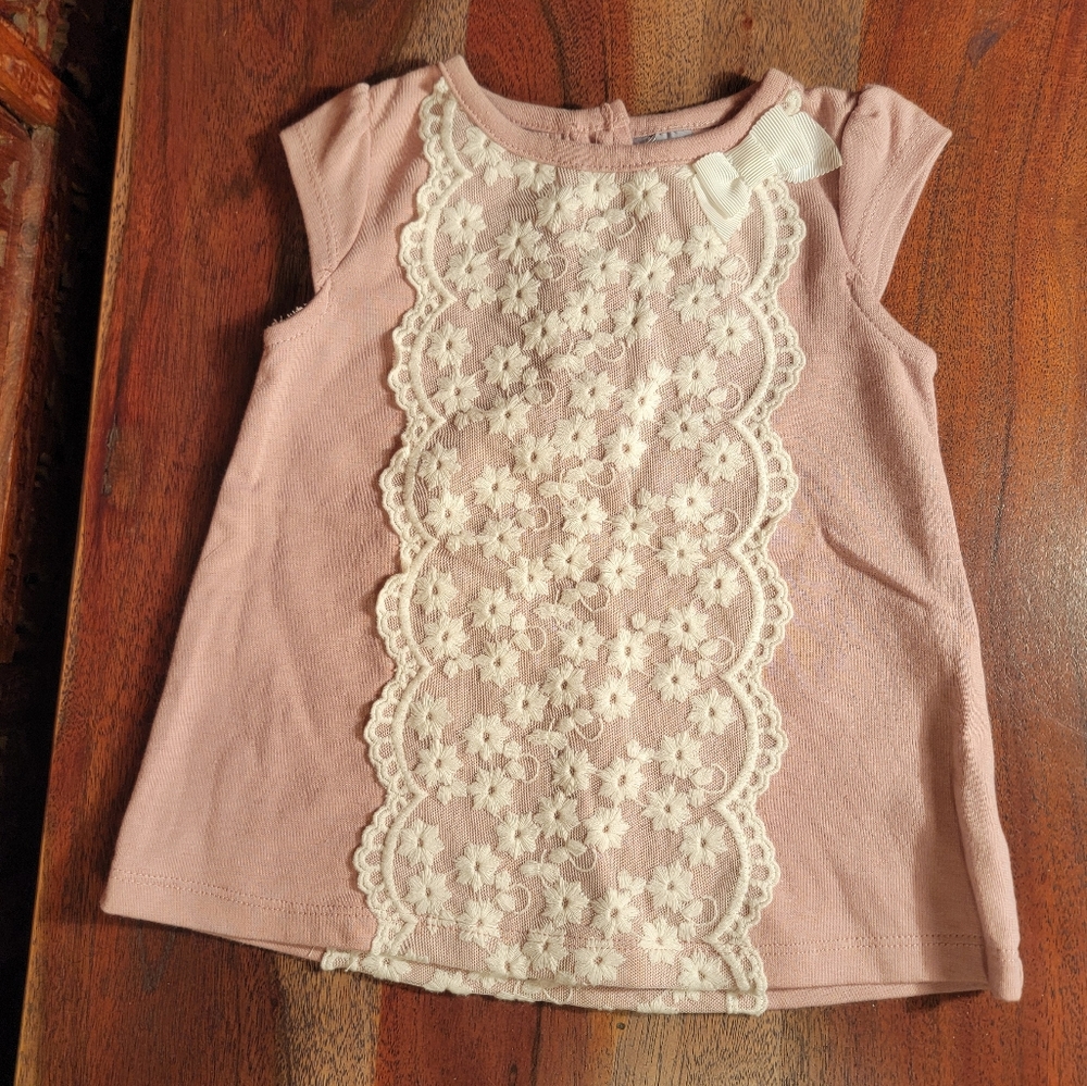 Tahari Baby Dress Dusty Rose Pink With Floral White Lace and Cap sleeves, 6-9 mo
